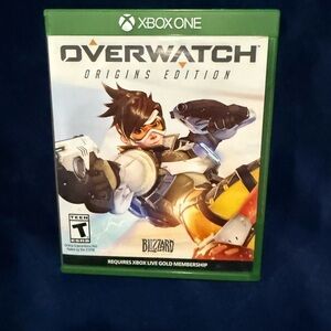 Overwatch Origins Edition for Xbox One - Green Case